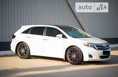 Ціни Toyota Venza Бензин