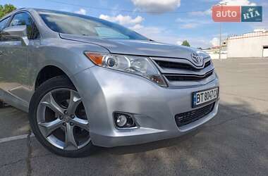 Ціни Toyota Venza Бензин