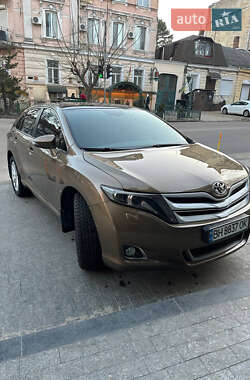 Ціни Toyota Venza Бензин