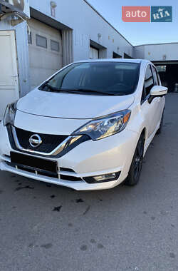 Ціни Nissan Versa Note Бензин