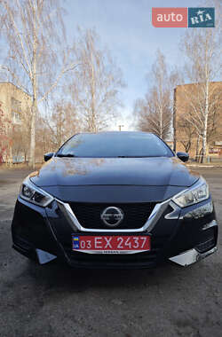 Ціни Nissan Versa Бензин
