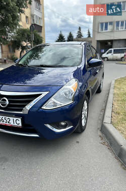 Цены Nissan Versa Бензин