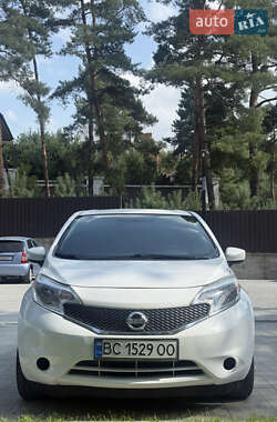 Ціни Nissan Versa Бензин