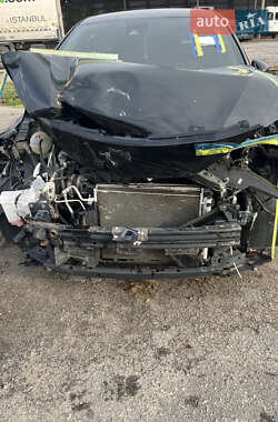 Цены Nissan Versa Бензин