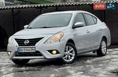 Цены Nissan Versa Бензин
