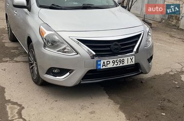 Ціни Nissan Versa Бензин