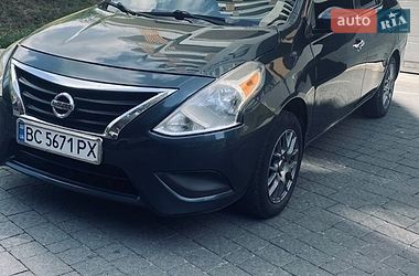 Ціни Nissan Versa Бензин