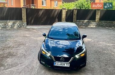 Ціни Nissan Versa Бензин