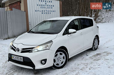 Ціни Toyota Verso Бензин