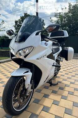Цены Honda VFR 800F Interceptor Бензин