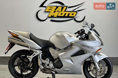 Цены Honda VFR 800F Interceptor Бензин