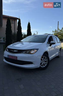 Ціни Chrysler Voyager Бензин