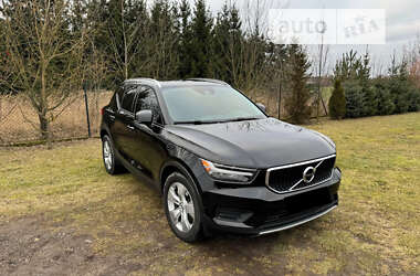 Цены Volvo XC40 Бензин