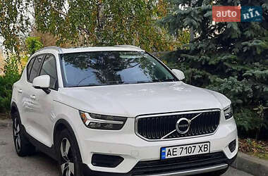 Цены Volvo XC40 Бензин