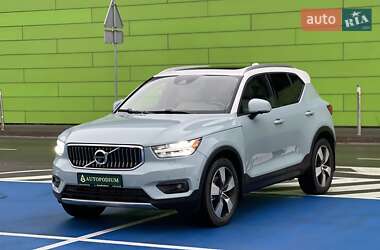 Цены Volvo XC40 Бензин