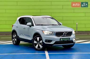 Цены Volvo XC40 Бензин