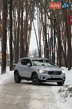 Ціни Volvo XC40 Бензин
