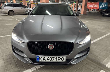 Ціни Jaguar XE Бензин