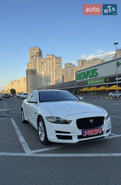 Цены Jaguar XE Бензин