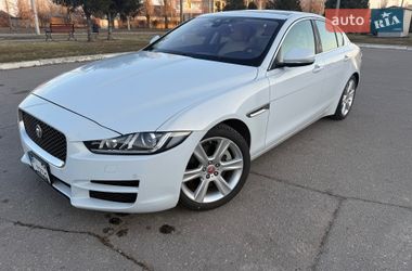 Ціни Jaguar XE Бензин