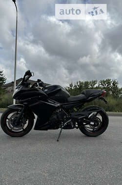Ціни Yamaha XJ6 Бензин