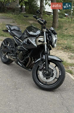 Ціни Yamaha XJ6 Бензин