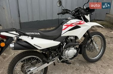 Ціни Honda XR 150L Бензин