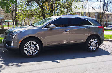 Цены Cadillac XT5 Бензин