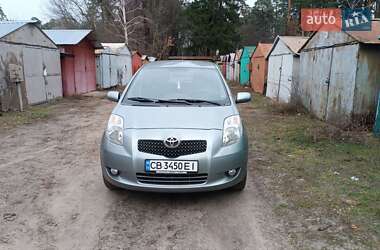 Ціни Toyota Yaris Бензин