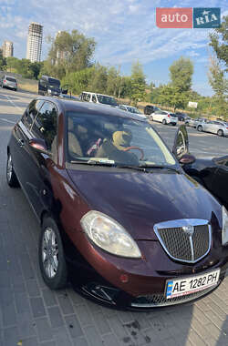 Ціни Lancia Ypsilon Бензин