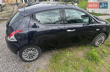 Цены Lancia Ypsilon Бензин