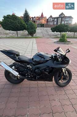 Ціни Yamaha YZF R1 Бензин