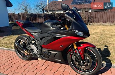 Ціни Yamaha YZF-R3 Бензин
