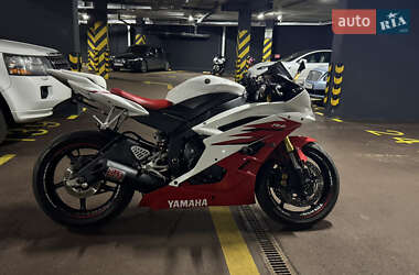 Ціни Yamaha YZF R6 Бензин