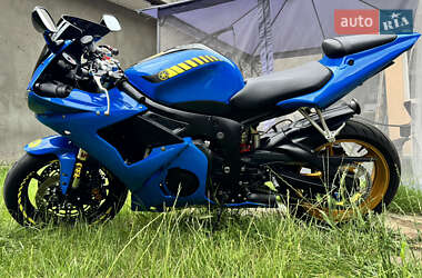 Ціни Yamaha YZF R6 Бензин