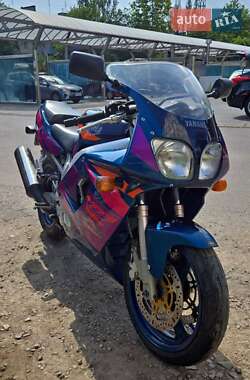 Ціни Yamaha YZF Бензин