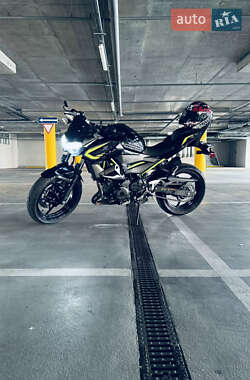 Ціни Kawasaki Z 400 Бензин