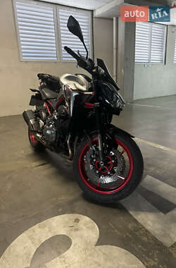 Цены Kawasaki Z900 Бензин
