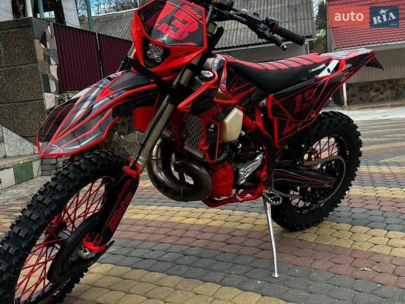 Мотоцикл Позашляховий (Enduro) Beta RR 300