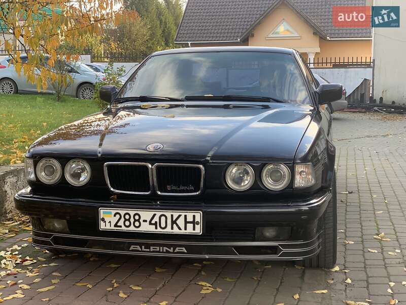 BMW-Alpina B12