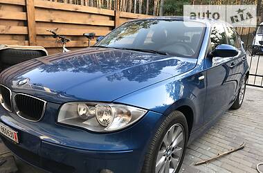 BMW 1 Series  2005