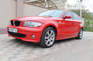 BMW 1 Series  2005