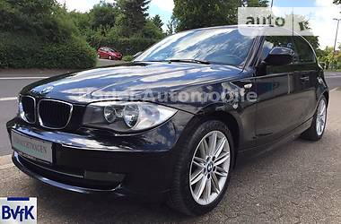 BMW 1 Series  2011