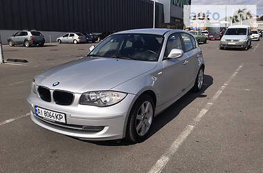 BMW 1 Series  2009