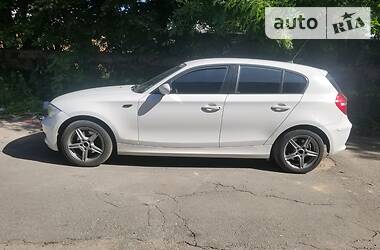 BMW 1 Series  2009