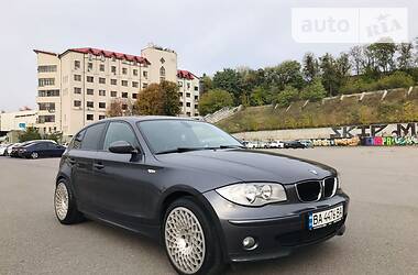 BMW 1 Series  2005