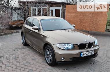 BMW 1 Series  2005