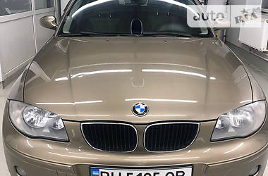 BMW 1 Series  2005