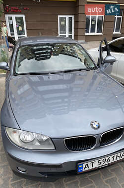 BMW 1 Series  2005