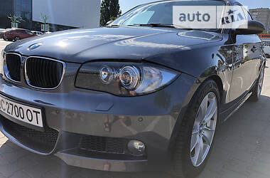 BMW 1 Series  2004